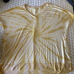 Tie dye v neck top